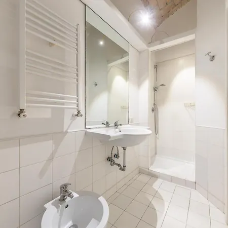 Lovely Loft Near Termini Station *